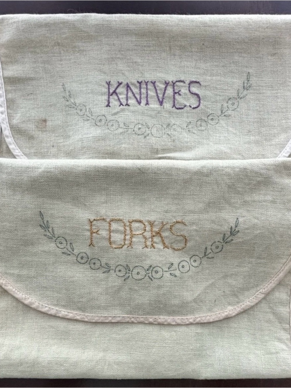 Embroidered Linen Cutlery Pockets - KNIVES & FORKS
